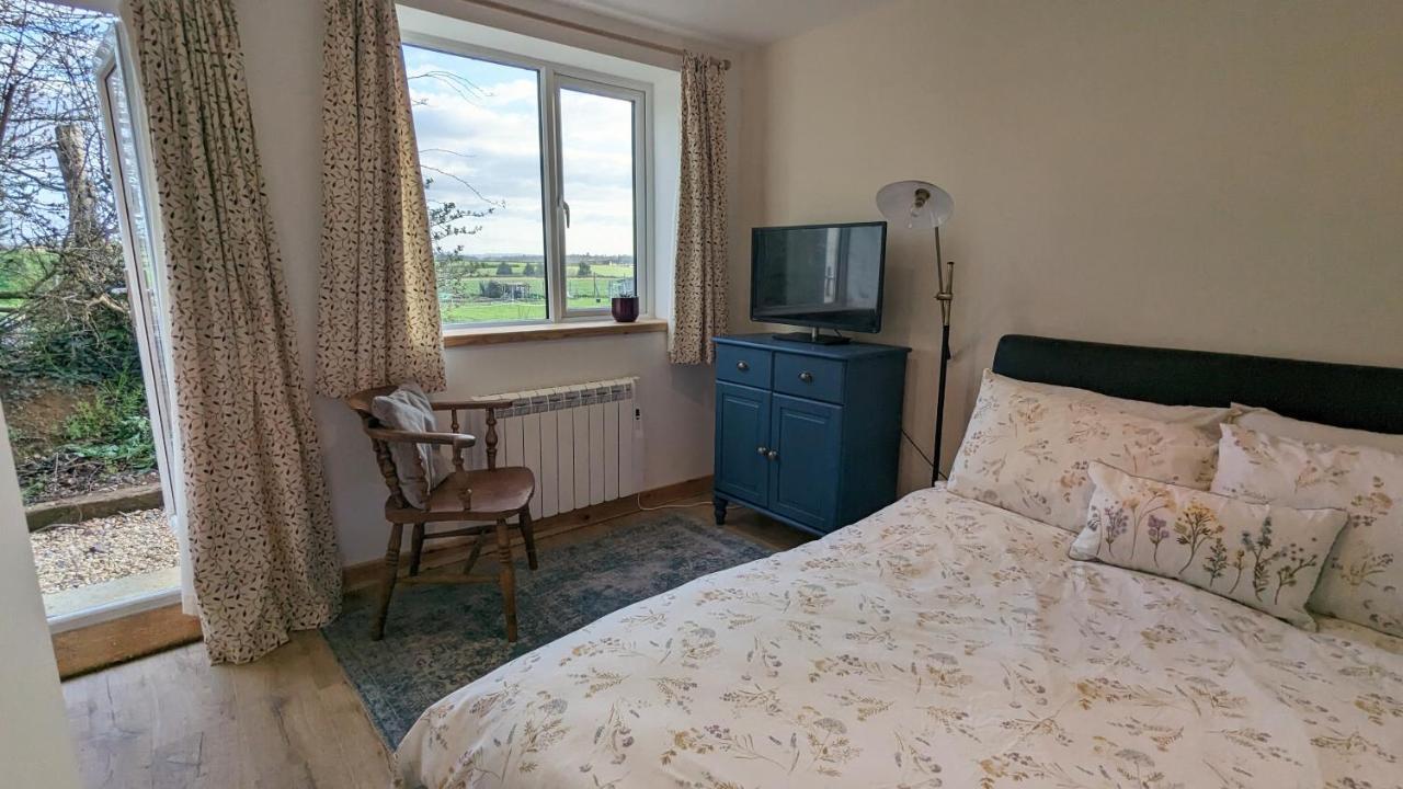 Meadow View Studio Leilighet Gillingham  Eksteriør bilde